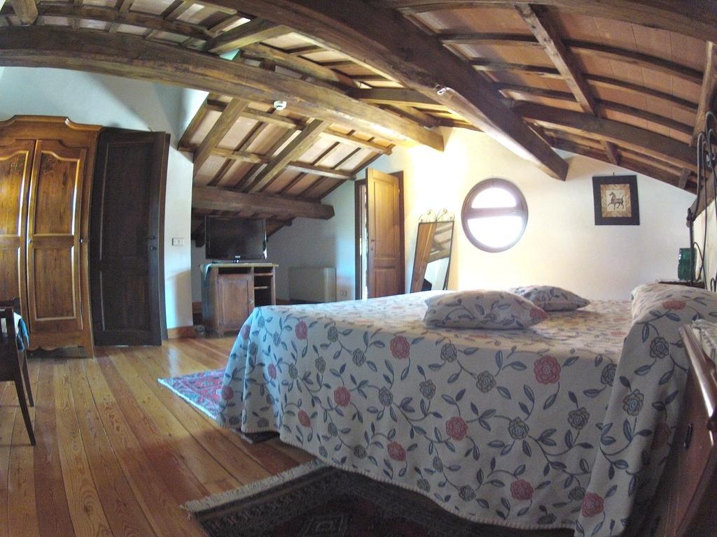 Antica Pietrara B&B Formello Camera foto