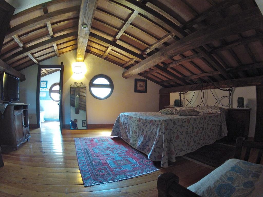Antica Pietrara B&B Formello Camera foto